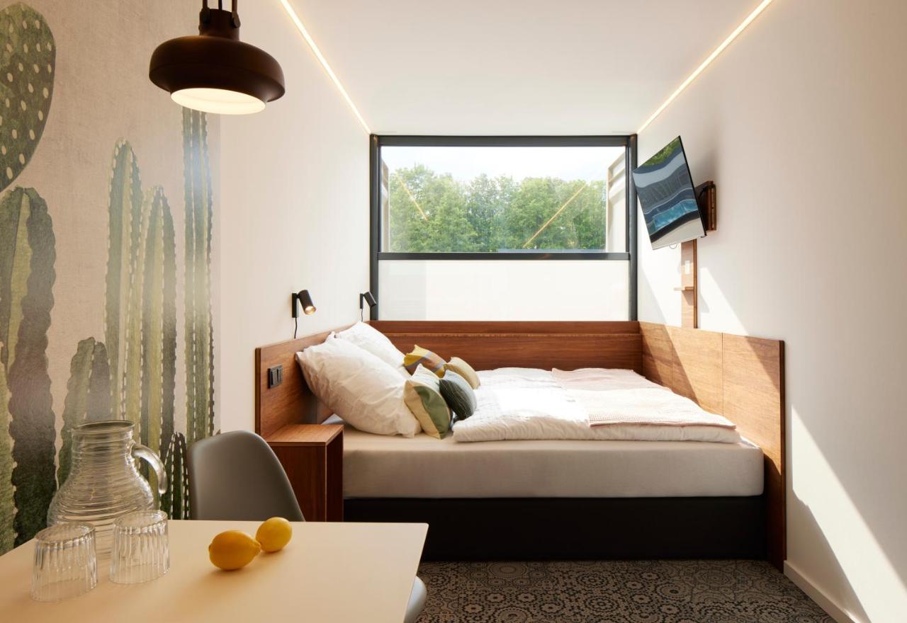 Tin Inn Montabaur L Einfach Gut - Das Hotel Aus Hochwertig Ausgebauten Ueberseecontainern Eksteriør billede